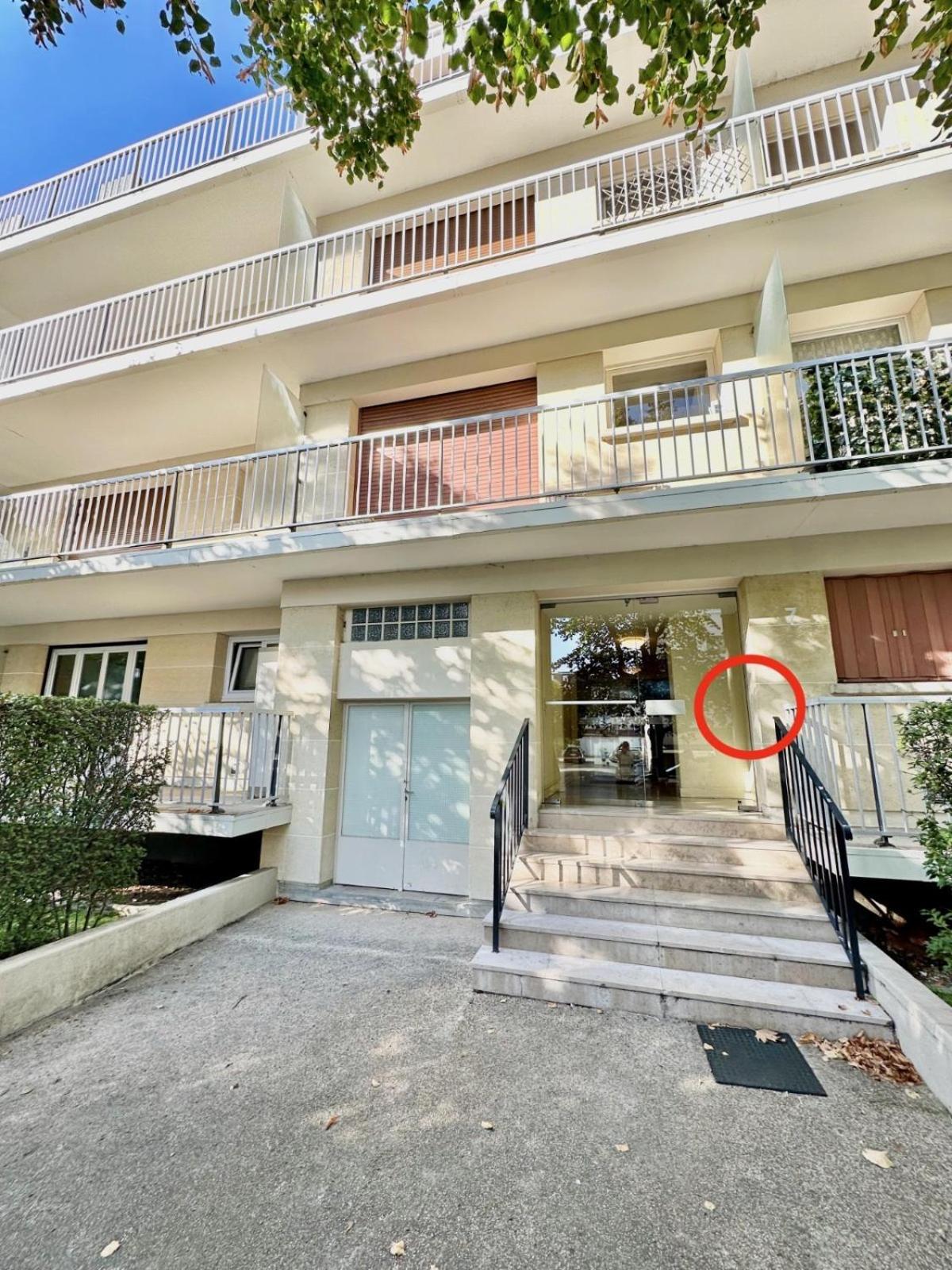Le Bleu Soleil - A 2 Min Du Metro - 7 Min De Paris Apartamento Maisons-Alfort Exterior foto